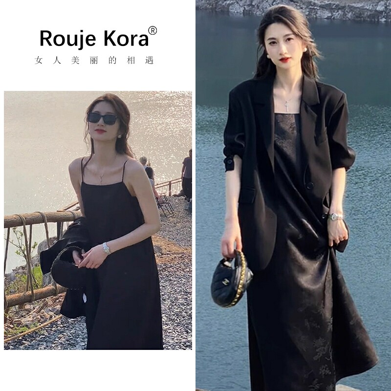 ROUJE KORA高级感气质黑色吊带连衣裙女春夏季新款西装裙子长裙
