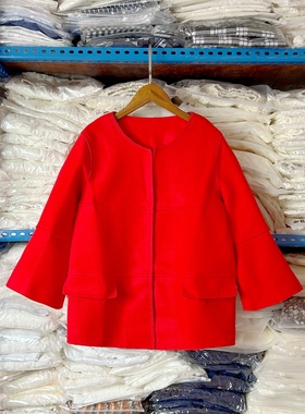 大红色喇叭袖呢子大衣女2025年秋冬季新款毛呢外套小个子韩系短款