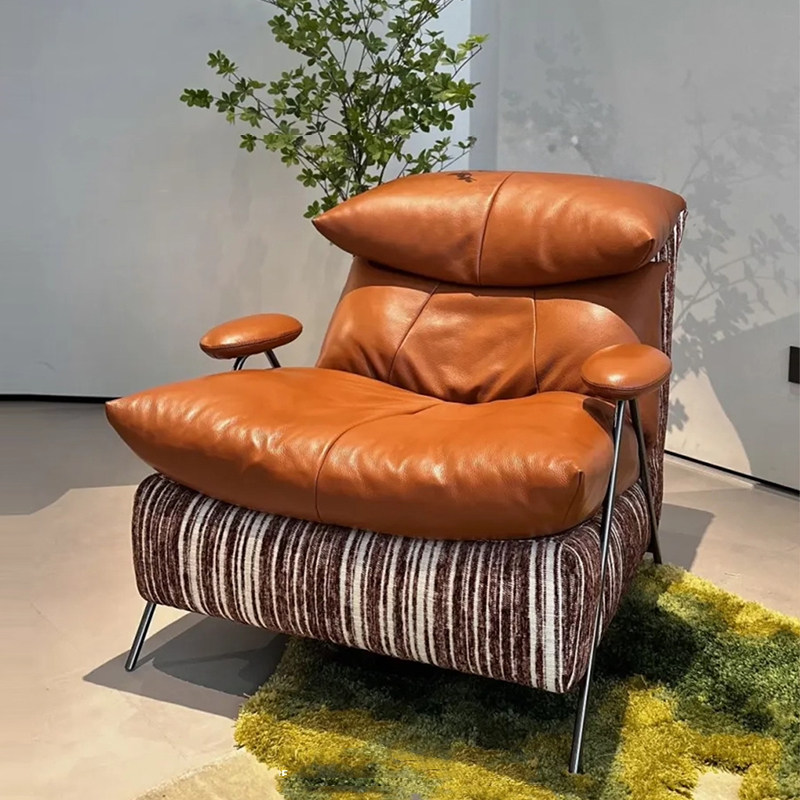 意式轻奢真皮休闲椅客厅沙发椅阳台单人椅头层牛皮布艺羽绒软包椅