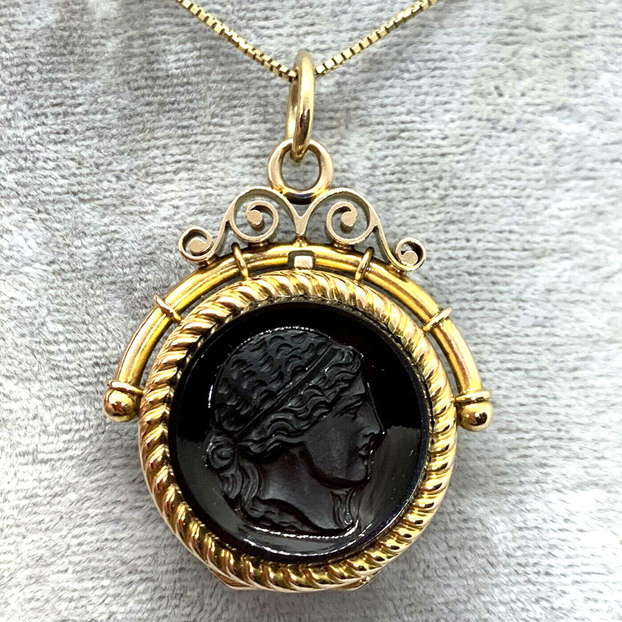 Fine and rare jewelry Greece Victoria Antique 14K gold Two-sided Small box agate carving watch chain Pendant recommendin the Jewelry/Diamond/Jade/Gold , Colored stones/Precious stones , Choker  category - from Buy2taobao.com to provide professional Taobao agent buy service