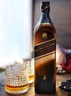 尊尼获加Johnnie Walker醇黑黑方黑牌苏格兰威士忌700ml进口洋酒