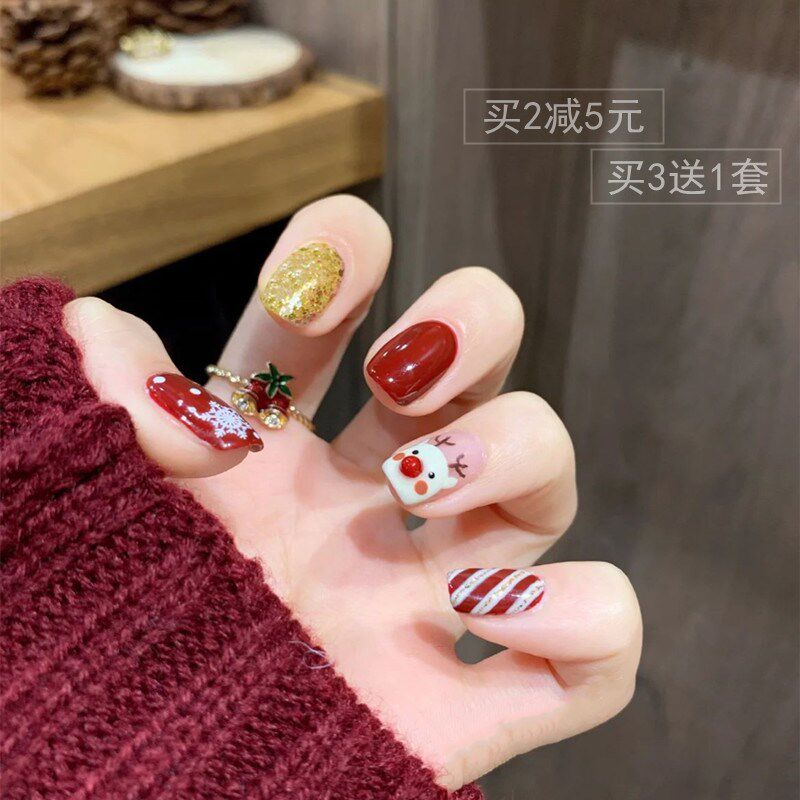 可爱风假指甲贴片美甲成品可穿戴式甲片学生可用短款美甲贴片圣诞
