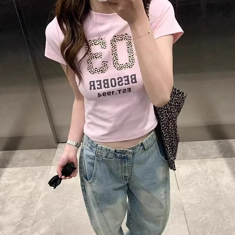 粉色正肩t恤女夏季豹纹数字印花T恤