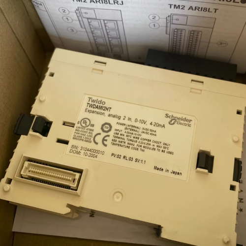 TWDAMI2HT施耐德twido系列PLC扩展模块