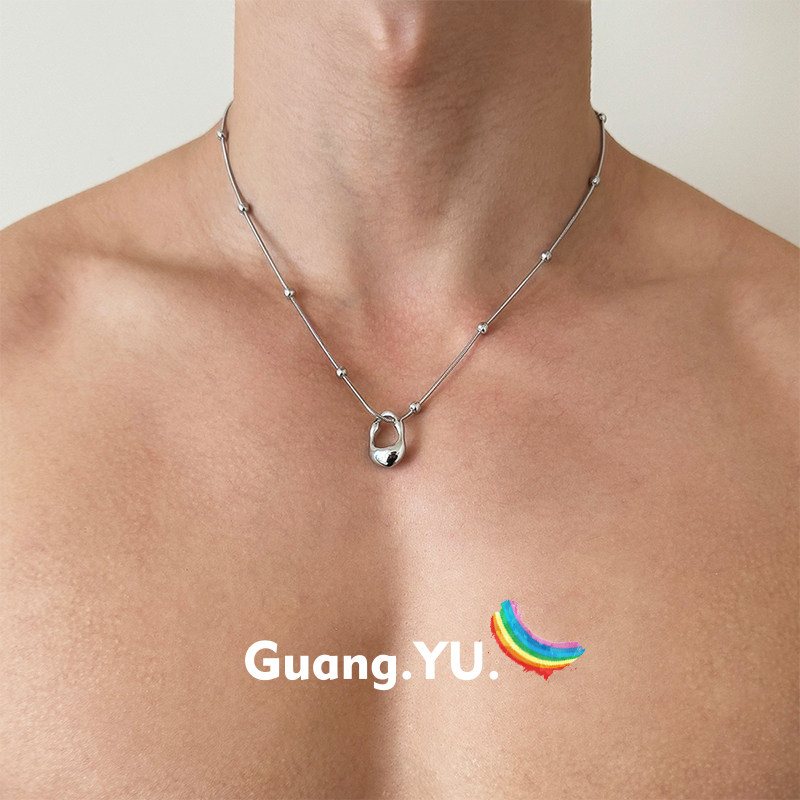 GuangYu几何形镂空吊坠简约项链