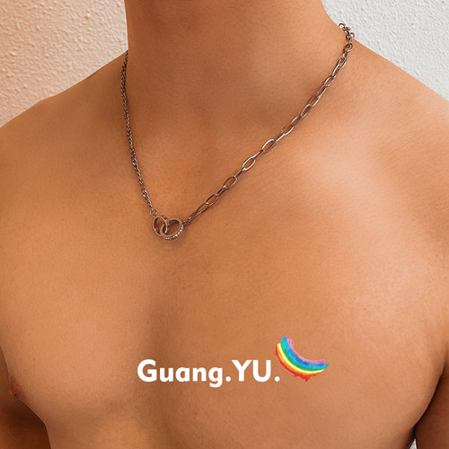 GuangYu银色双环设计感情侣项链