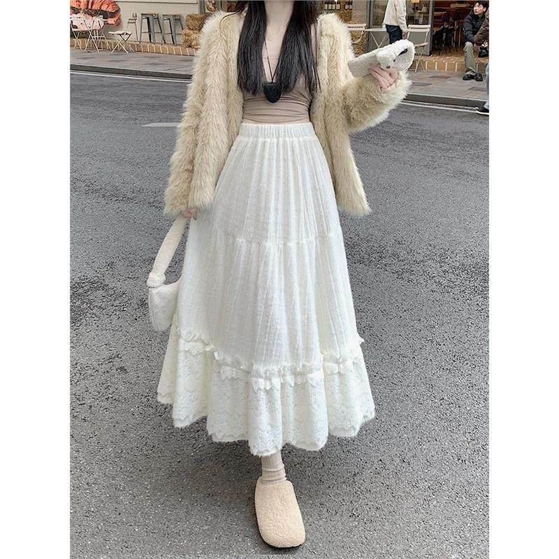 可可里~蕾丝拼接高腰半身裙女2025秋冬新款温柔风超仙a字蛋糕长裙