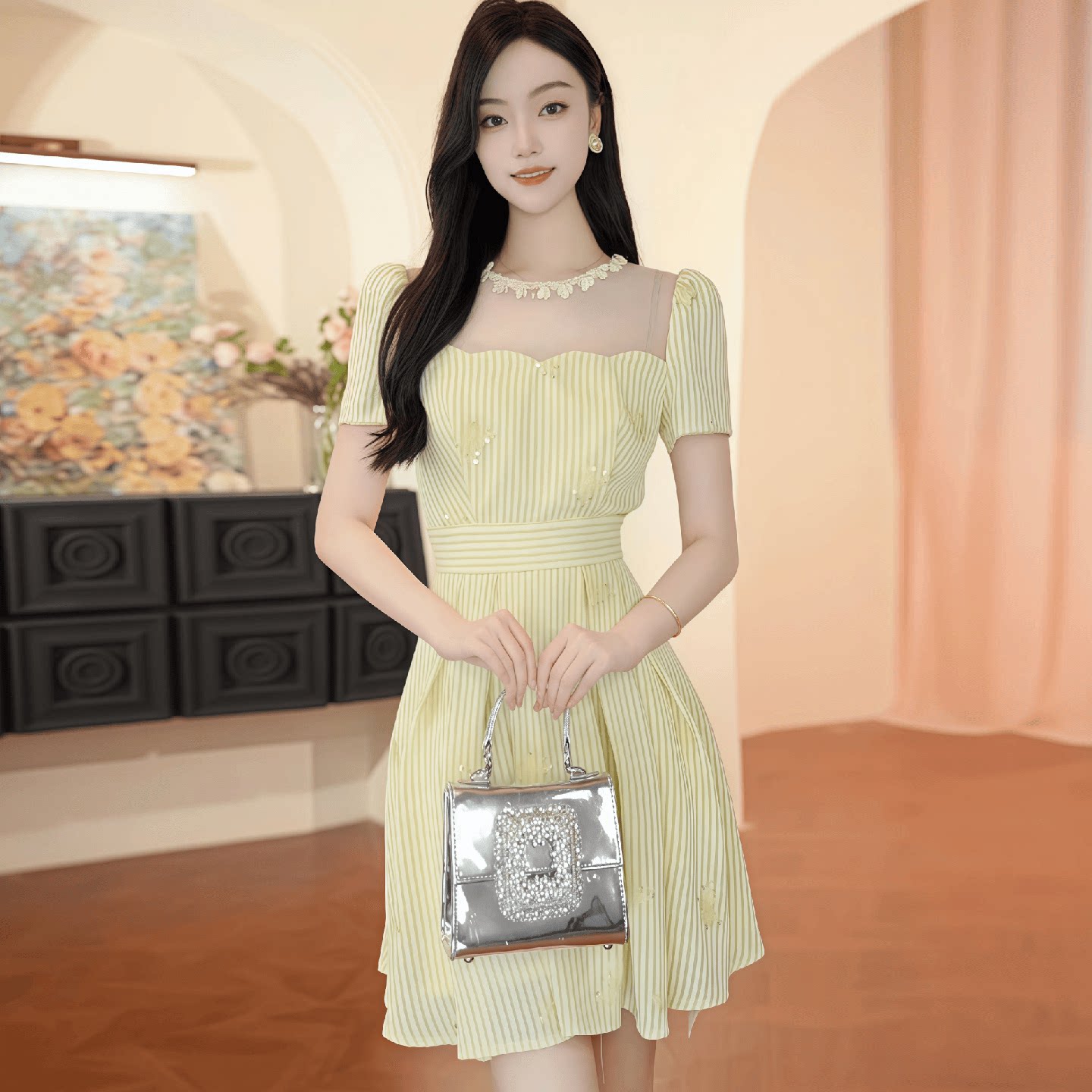 韩版轻奢小个子条纹短袖礼服图片