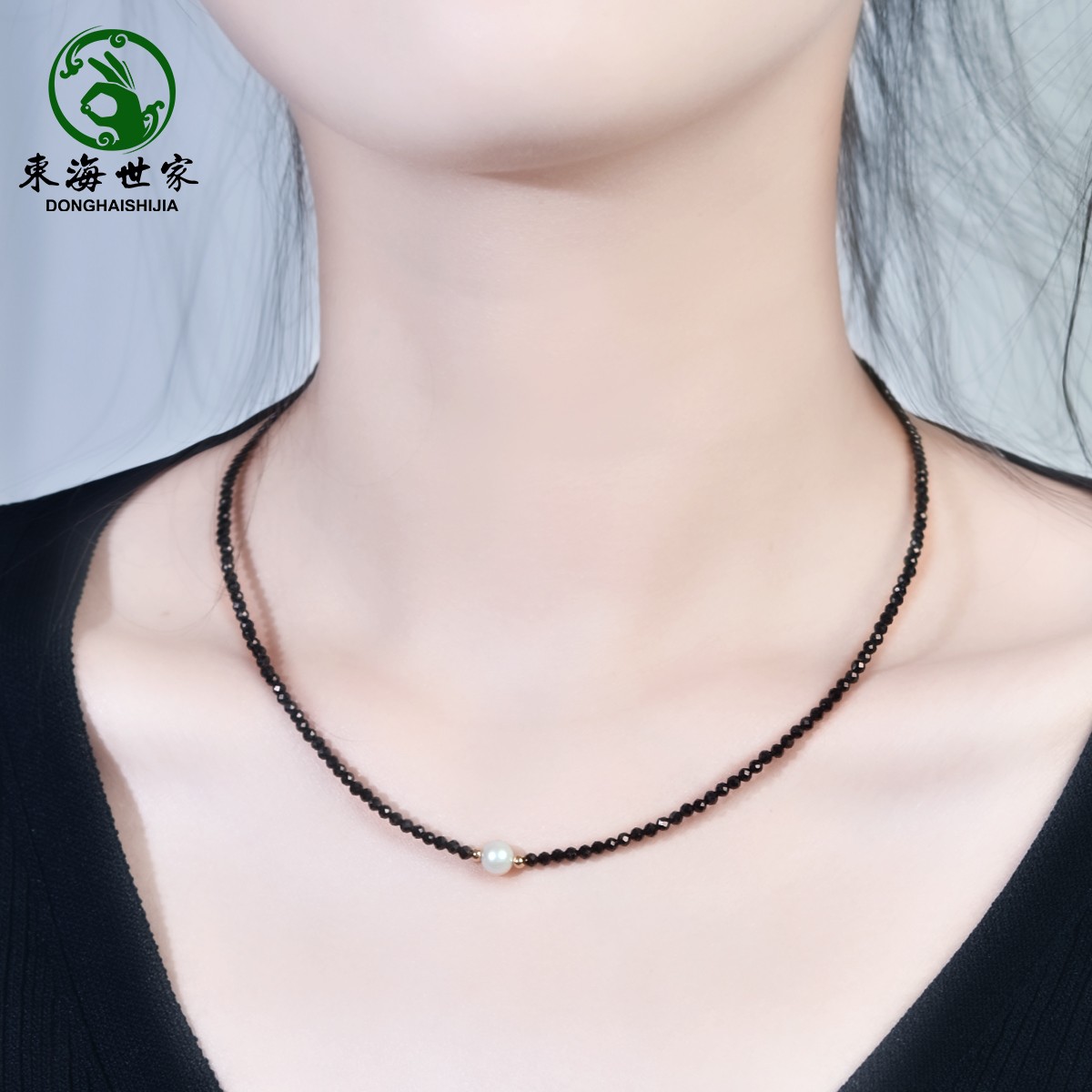 2025黑尖晶项链女尖晶石锁骨链黑色水晶颈链年新款爆款小珍珠项链