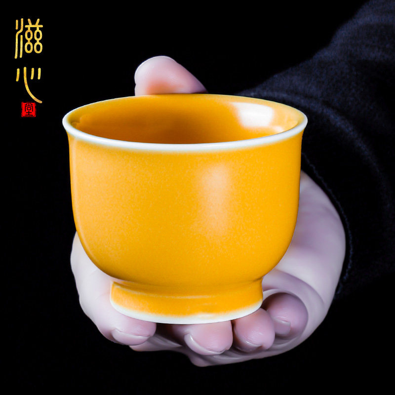 滋心堂  陈春发大师手工杏黄主人杯汝窑茶杯陶瓷大品茗开片单杯盏