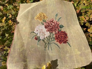 美式田园风乡村风外贸出口手绣绣画/绣片/装裱画紫鸢花&康乃馨