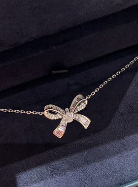 轻奢小香风蝴蝶结项链通体925纯银T方钻X交叉吊坠轻奢珠宝级配饰