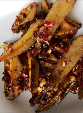 湖南冷水江麻辣三角骨鸡脆骨即食麻辣鸡胸骨软骨零食湖南熟食正品