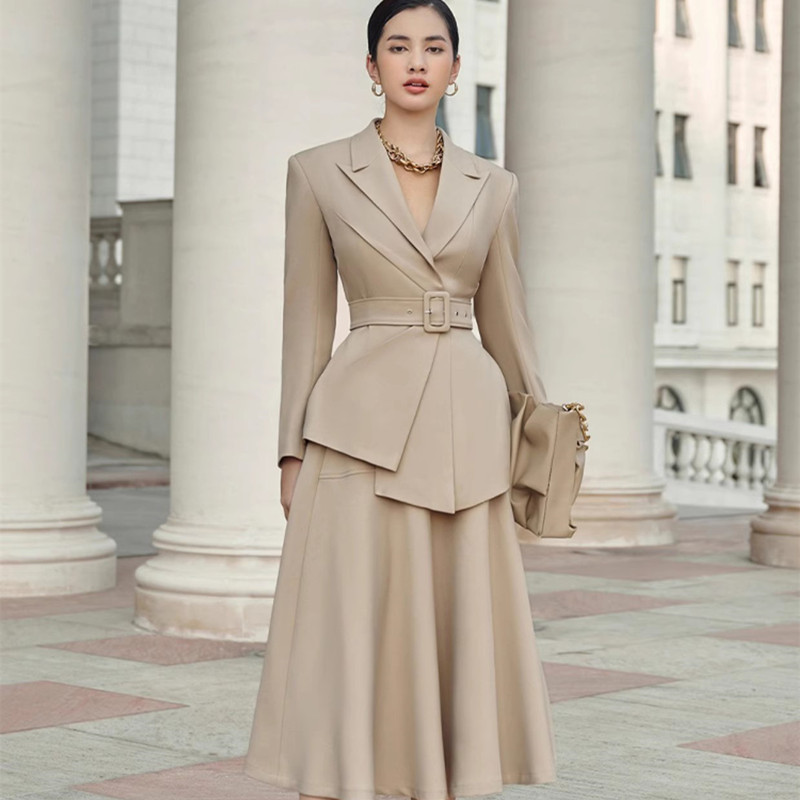 高端轻奢女装杏色御姐轻熟不规则西装外套上衣半身裙时尚两件套装
