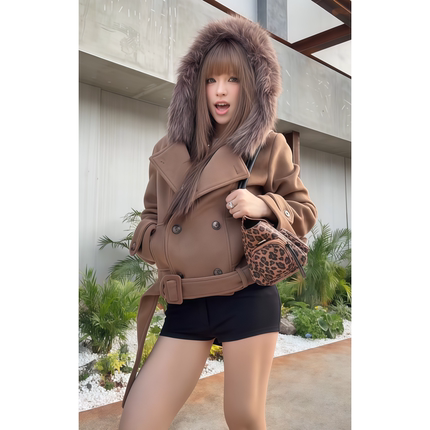 原SUN11 STUDIO韩系毛领双排扣短款毛呢连帽外套女冬季收腰加厚款