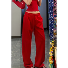美式复古小众松弛感阔腿红色卫裤女早春新款宽松显瘦百搭休闲裤子