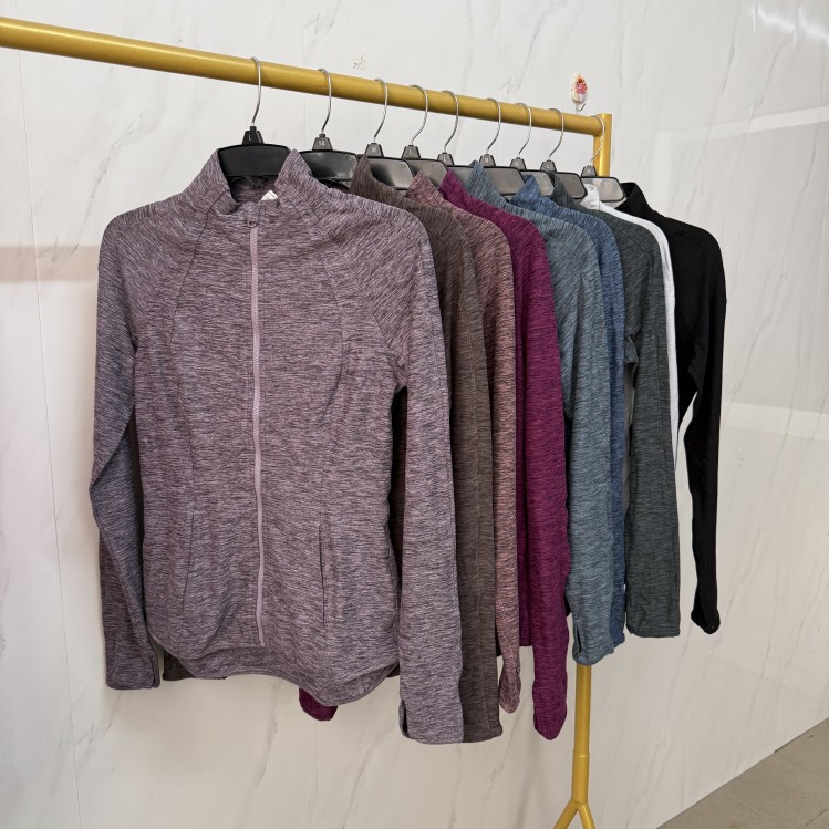 运动外套女修身显瘦瑜伽服速干透气运动健身服跑步上衣户外长袖