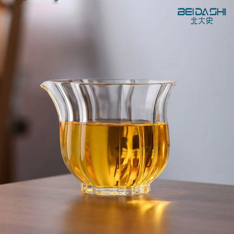 北大史玻璃公道杯加厚耐热手抓分茶器匀杯小号单个耐高温无把公杯