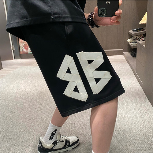 美式潮牌设计感大字母运动短裤男