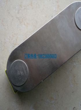 康明斯K19机冷器芯4095097船用主机发动机机油散热器配件新品