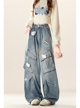 自然涩浅蓝色卡通工装牛仔裤女春秋季新款美式重工宽松阔腿裤子冬