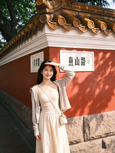 可现场拿到精修照片 3-5年旅拍摄影师 照片全部精修 上门服务跟拍摄影