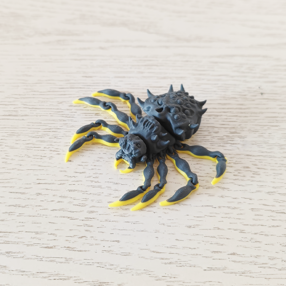 3D打印恶魔毒蜘蛛关节可动仿真动物玩具模型恐怖吓人狼蛛黑寡妇 - 实物图