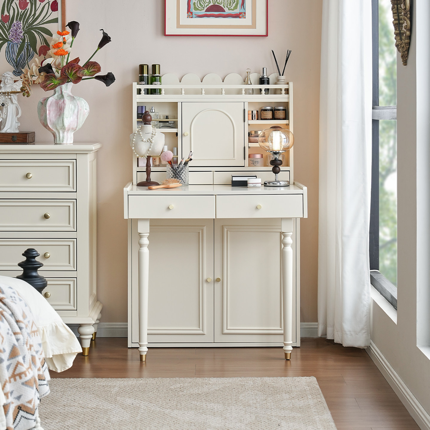法式复古梳妆台收纳柜一体卧室中古化妆柜白色储物化妆桌2025新款