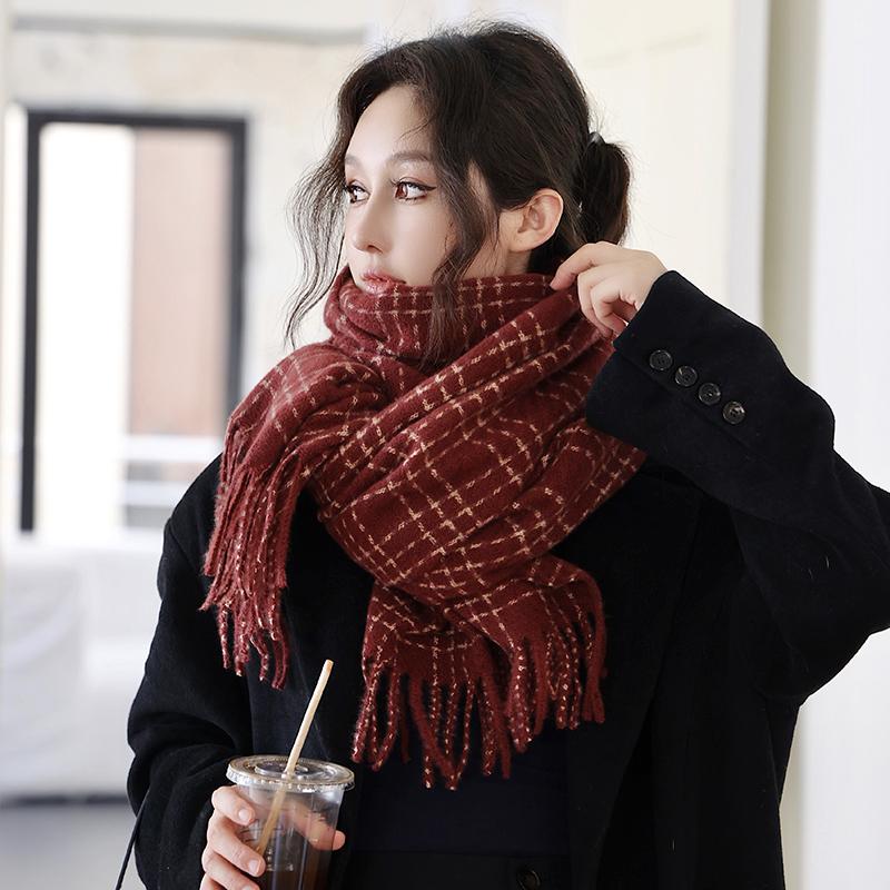 玫茹小香风简约黑白格纹围巾