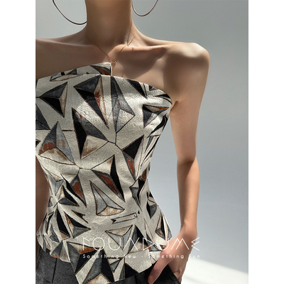 Foundume  佩斯利腰果暗纹提花立体感三角花料不规则裹胸上衣