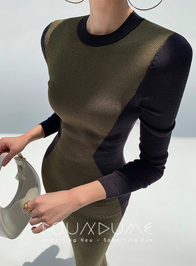 Foundume Chao显瘦深灰军绿撞色收腰显瘦圆领长袖针织连衣裙