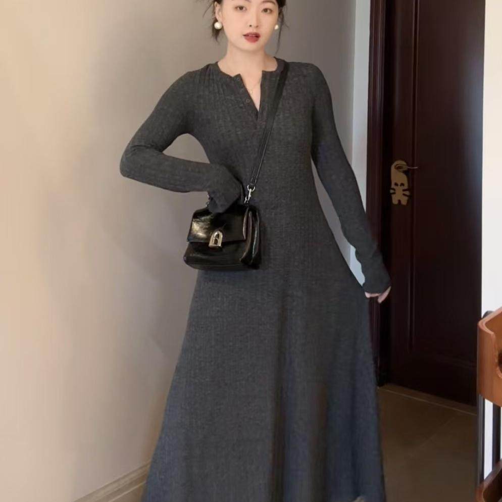 法式复古赫本风针织长袖连衣裙
