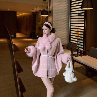 大衣女小个子韩系慵懒感可拆卸毛领中长款系带收腰斗篷毛呢外套