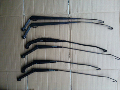 适用于力帆320330乐途520兴顺620丰顺720迈威前雨刮臂雨刮片挂臂