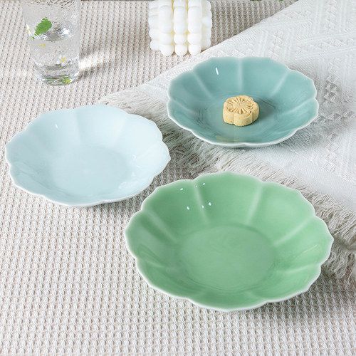 青瓷深盘陶瓷大众花边型8英寸