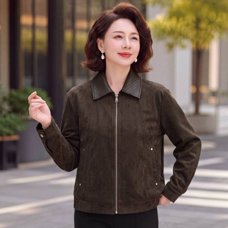 专柜品牌秋装新款网红夹克衫中老年女装妈妈装短款翻领拼接时尚短