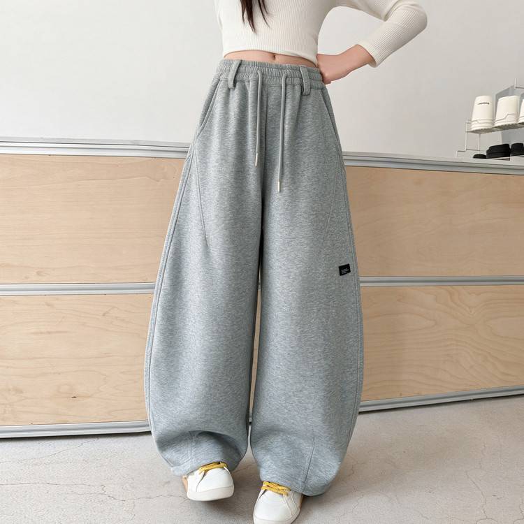 专柜品牌女童裤子秋季2026新款儿童休闲卫裤中大童春秋款针织裤弯