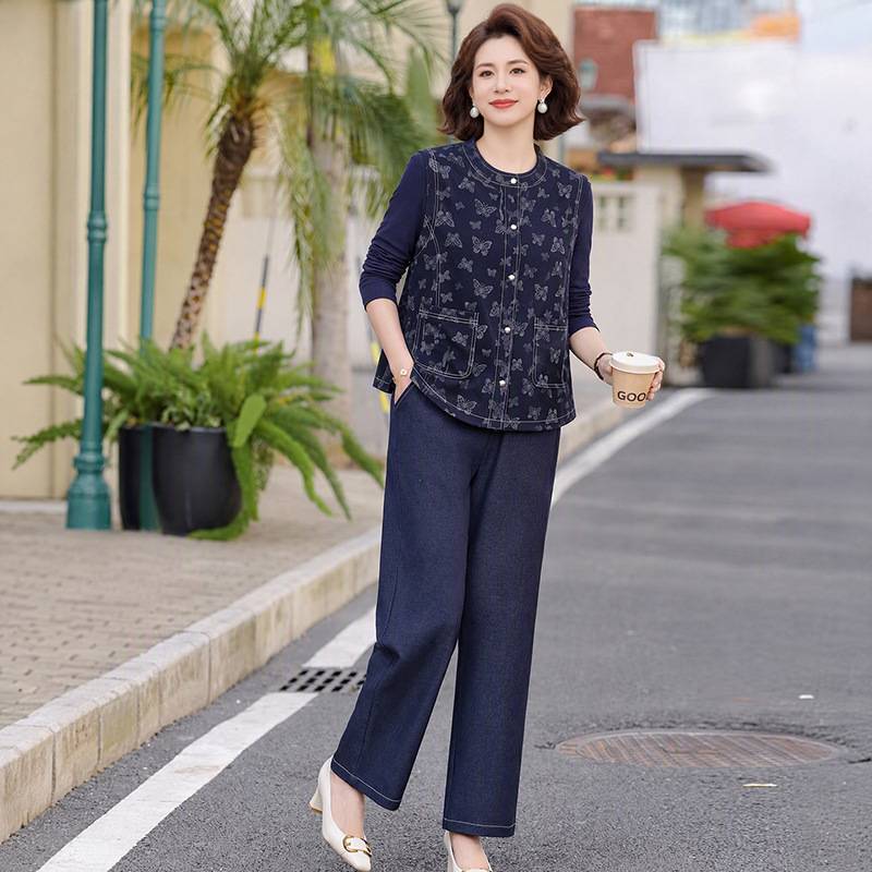 专柜品牌妈妈春秋薄款圆领马夹套装中老年女装大码宽松时尚洋气马