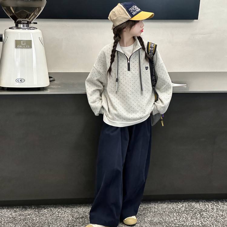 专柜品牌女童秋装套装2026秋季新款大童洋气波点立领卫衣休闲棉布