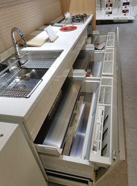 日本原装进口最新款骊住整体厨房轻松抽足元抽太空仓组合柜