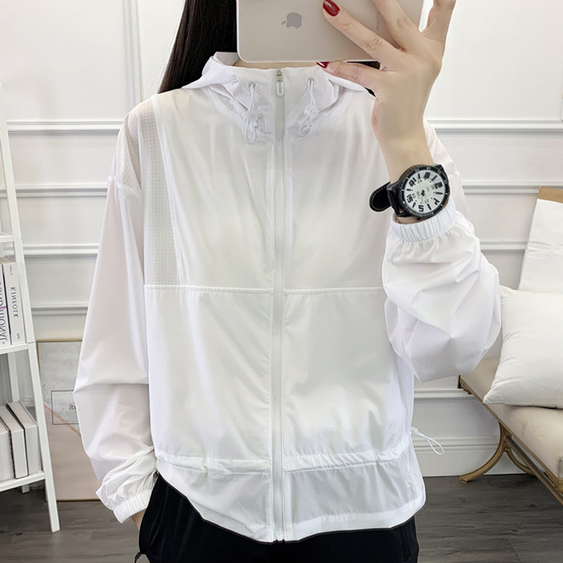 时尚百搭夏季女式短款防晒外套潮