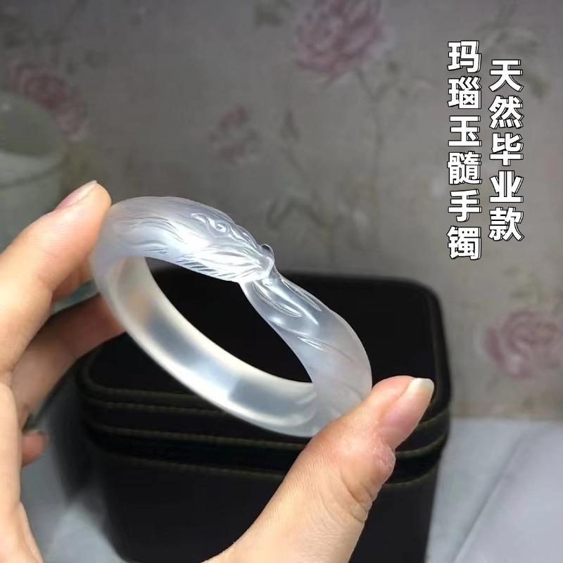 猫爪狐狸玛瑙手镯天然冰透香槟金一口糖白月光高冰马料圆条白冰女
