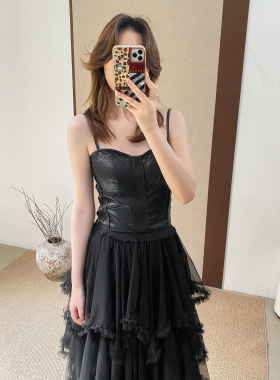 菲尔丹 高版 菲常精致 带里衬 立体多裁片 经典黑色皮吊带3213