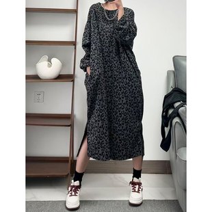菲尔丹 连衣裙打底长裙329 港风秋冬休闲豹纹棉料圆领宽松直筒长袖