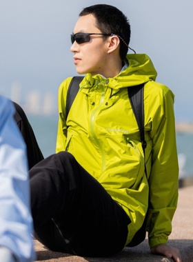 montbell日本25年春季户外超轻防水男款冲锋衣夹克外套单层女情侣