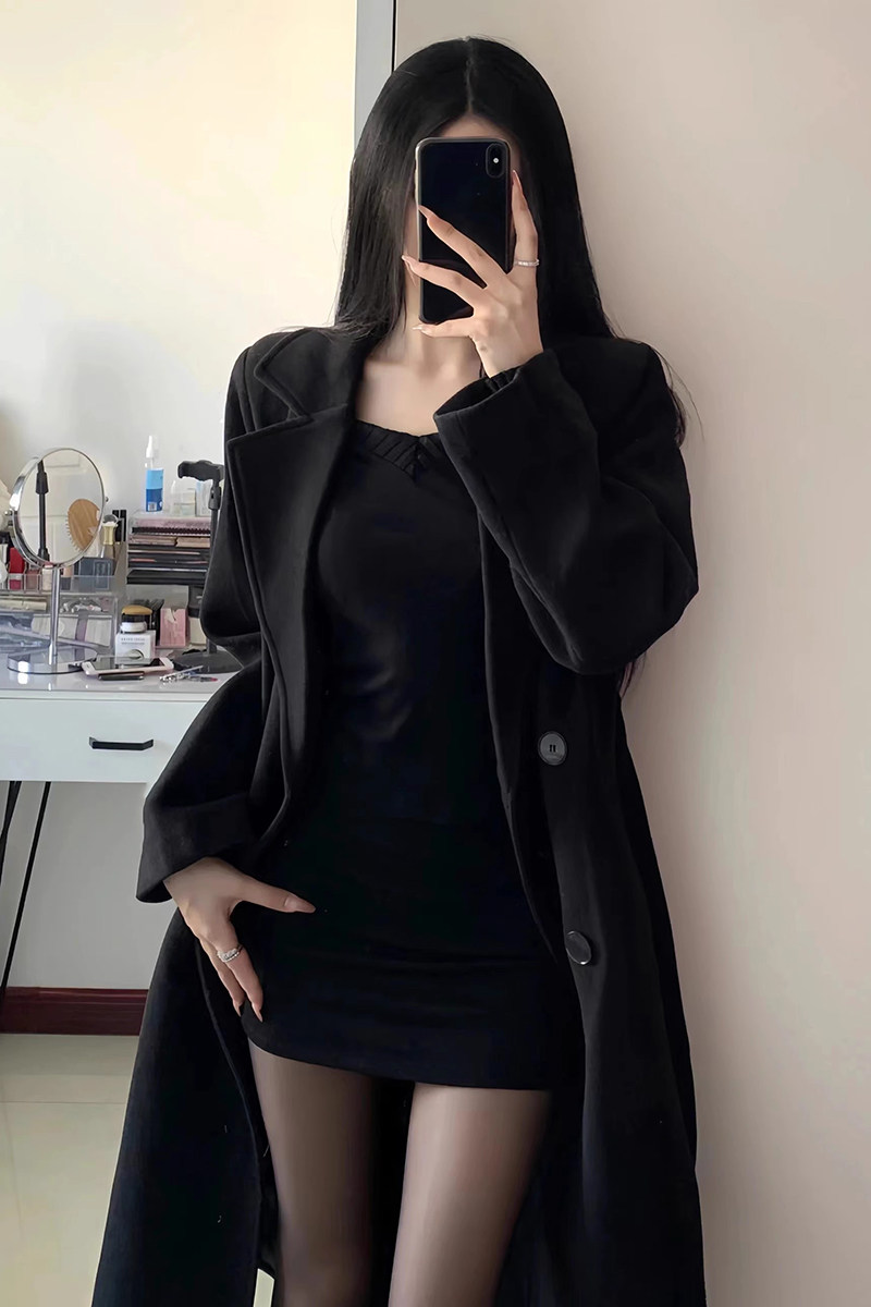 黑色呢子大衣女2024新款秋冬高级感中长款赫本风加厚夹棉毛呢外套