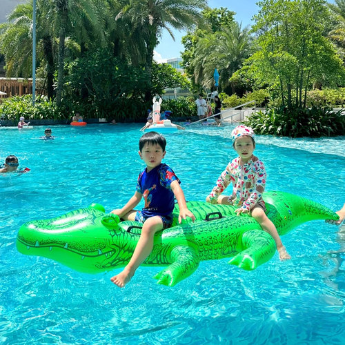 超大形游泳圈充气坐骑大鳄鱼儿童水上玩具成人海冲浪浮排网红水泡