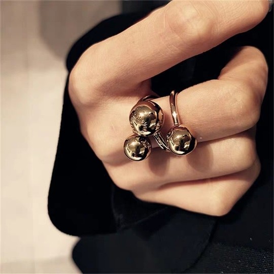 欧美蹦迪潮三颗圆球圆珠星球嘻哈戒指女时尚个性韩国新款酷帅网红