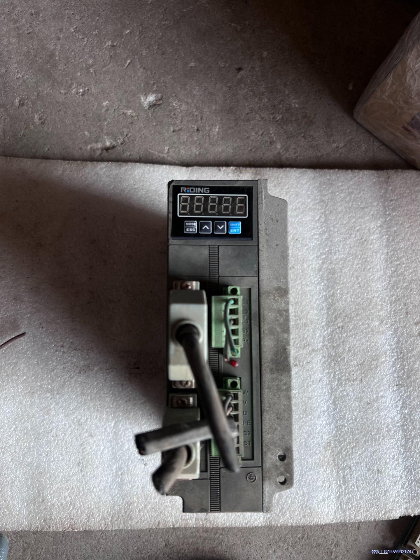 日鼎750w伺服驱动，测试好发货，DCS3204-HJY/B议价商品
