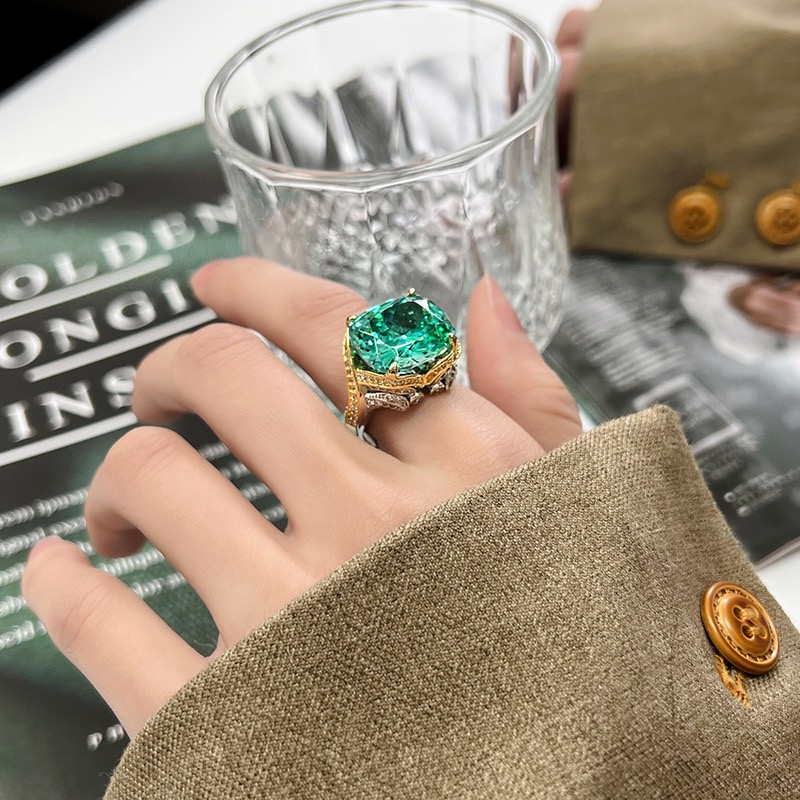 新款铜镀枪黑色仿帕拉伊巴绿碧玺戒指女款仿彩宝戒子镶钻开口指环